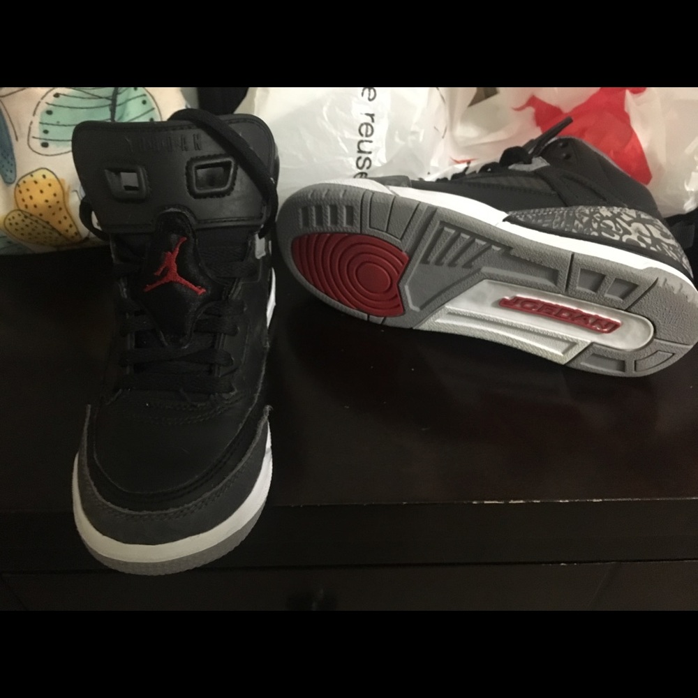 Boys Jordan shoes